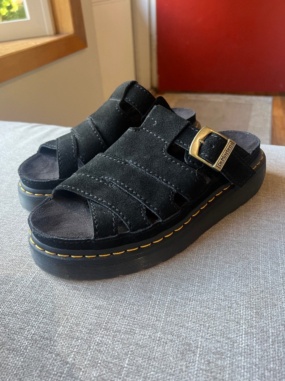 Dr. Martens Maxxy Slide Buttersoft Leather Sandals Size 10. Suede black leather